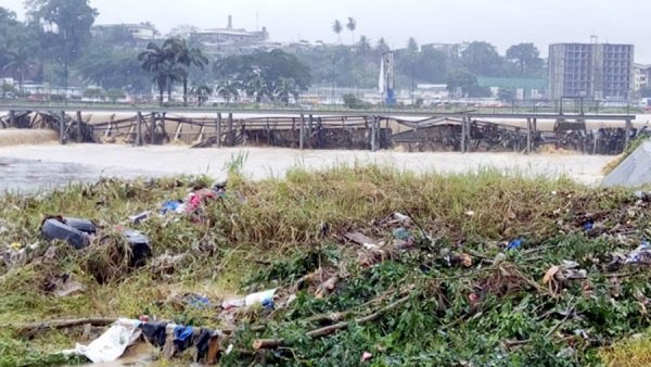Villes les plus polluées d’Afrique: le rang de la ville d’Abidjan Villes les plus polluées d’Afrique: le rang de la ville d’Abidjan
