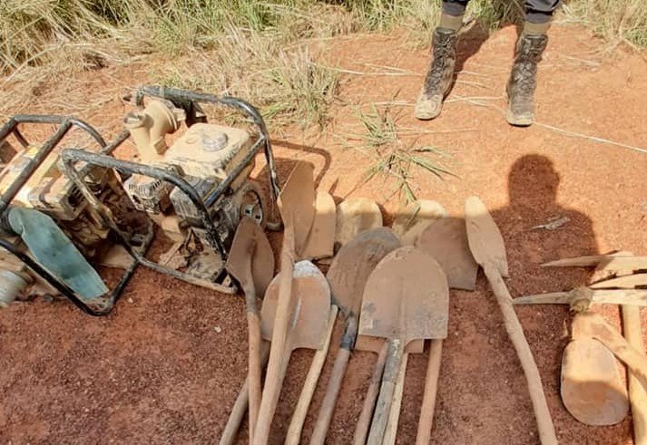 Côte d’Ivoire/ Orpaillage clandestin : Des ressortissants chinois placés sous mandat de dépôt Côte d’Ivoire/ Orpaillage clandestin : Des ressortissants chinois placés sous mandat de dépôt