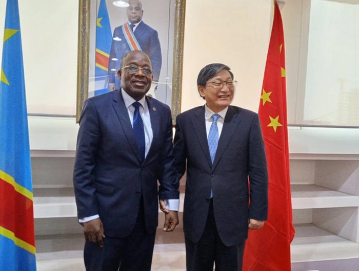 Coopération Sino-Congolaise : Rencontre entre Christophe Lutundala et Liu Yuxi Coopération Sino-Congolaise : Rencontre entre Christophe Lutundala et Liu Yuxi
